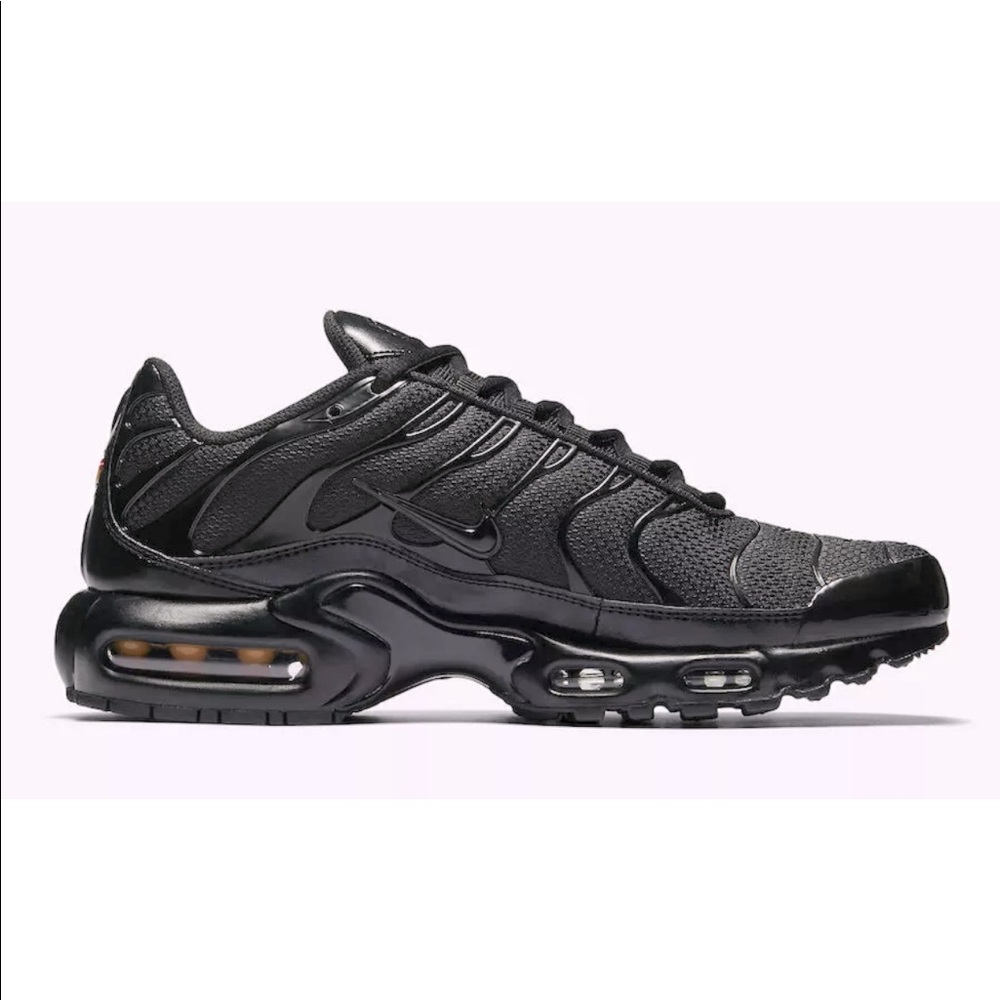 New in box Mens Air Max TN Triple Black